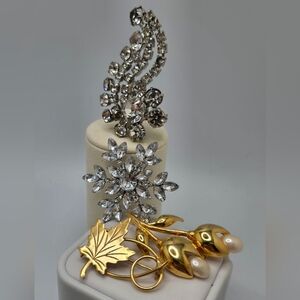 Lot of Brooches Collection Gold & Silver Tones with Classic Details Maple Leaf